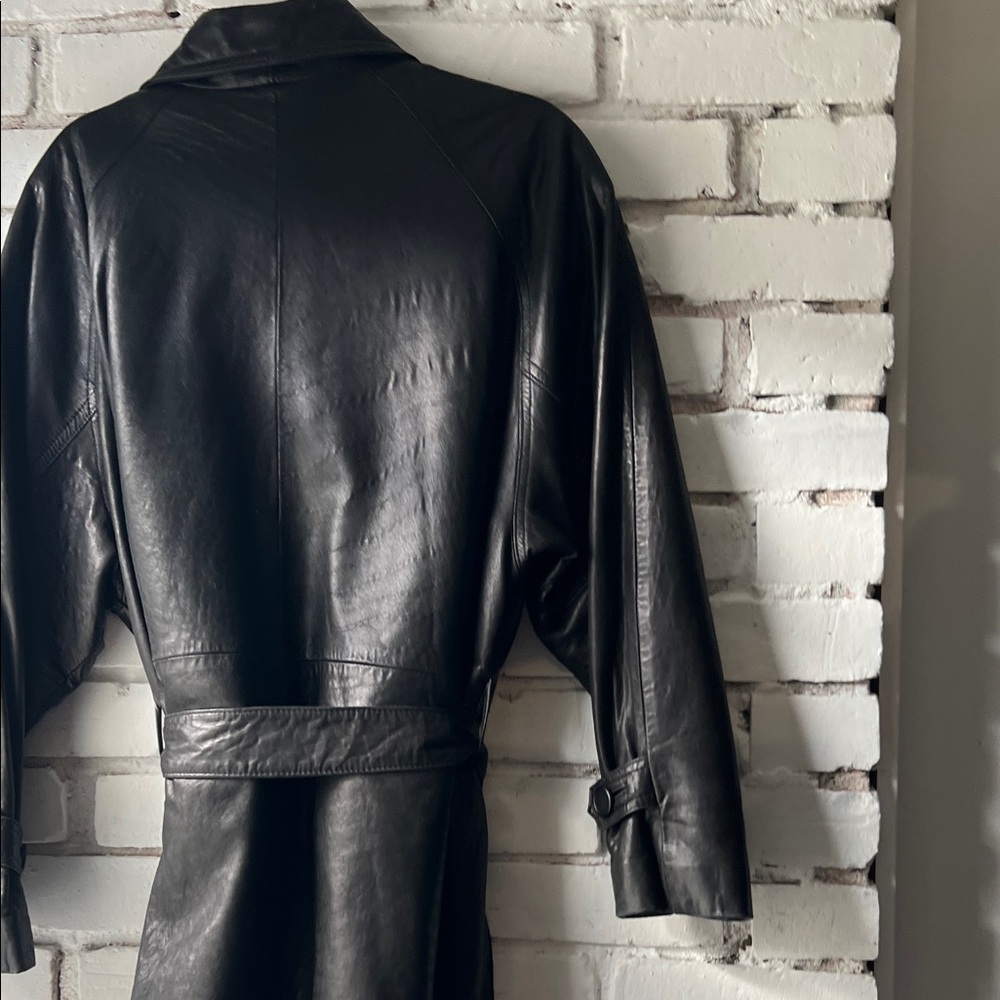 Vintage Black Leather Belted short trench Coat lightweight leather coat - Picture 13 of 16